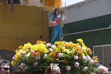 Misa y procesión en Telde en honor de María Auxiliadora/Francisco Javier Santana.